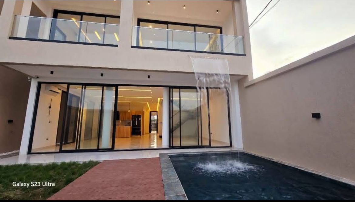 Abidjan, Plateau, Hotel Tiama